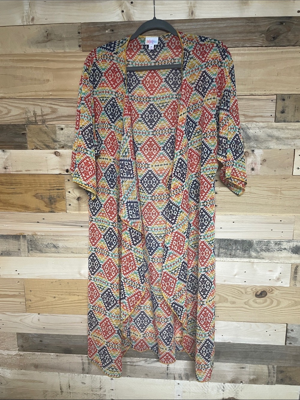 LuLaRoe size Medium Colorful Aztec Patterned Sheer lightweight waterfall Kimono